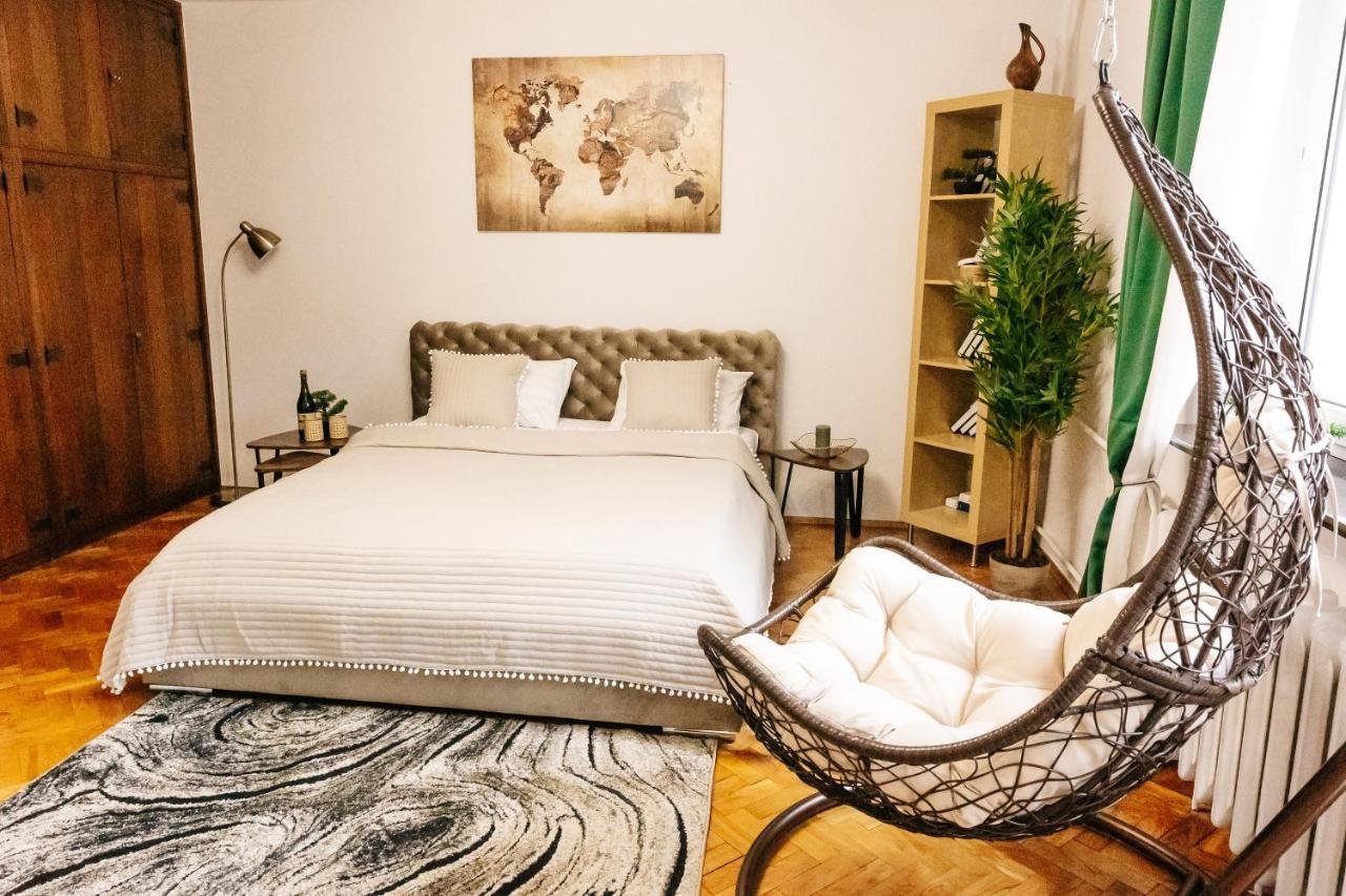 Dekart Centrum Apartments Варшава Екстериор снимка