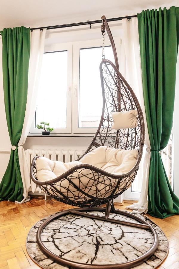 Dekart Centrum Apartments Варшава Екстериор снимка