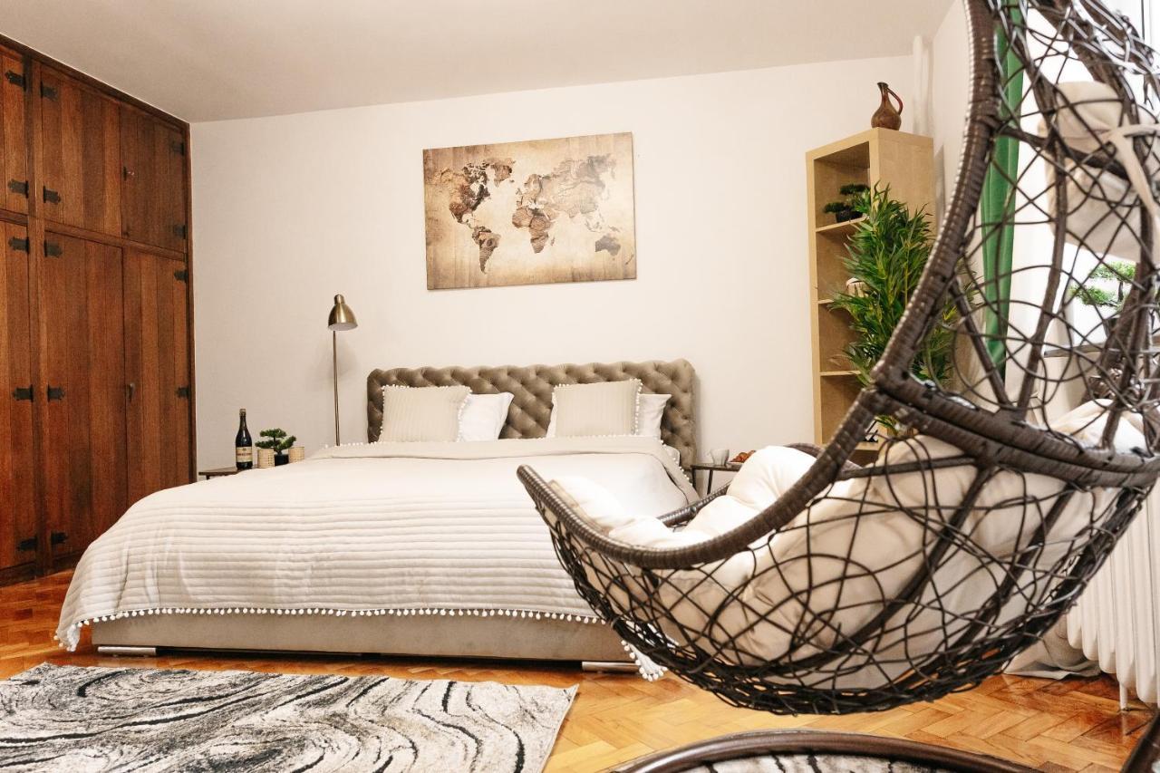 Dekart Centrum Apartments Варшава Екстериор снимка