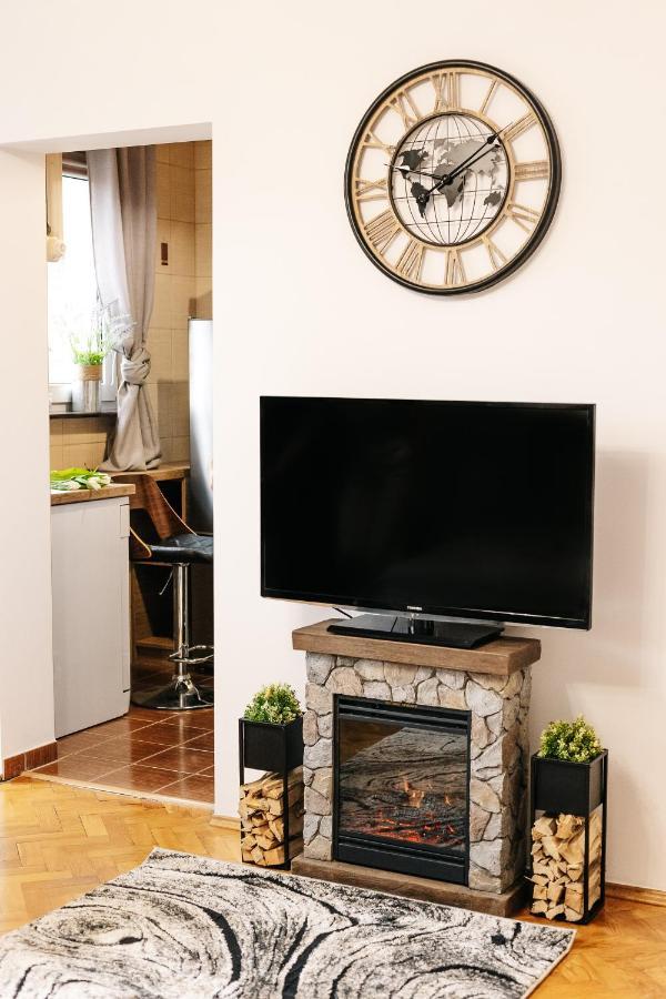 Dekart Centrum Apartments Варшава Екстериор снимка